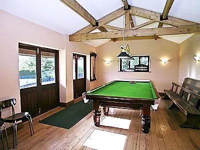 Ewelands House 코티지 서스크